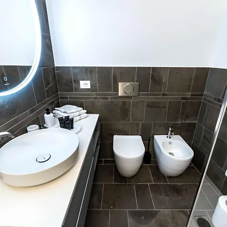 Dream Suites Milano San Babila Exterior photo